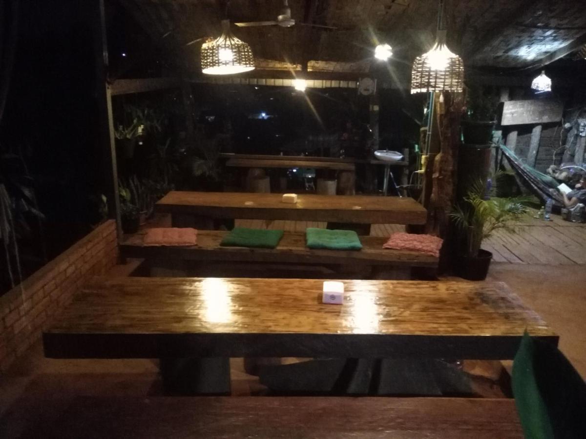 Familyhouse & Trekking Apartman Banlung Kültér fotó